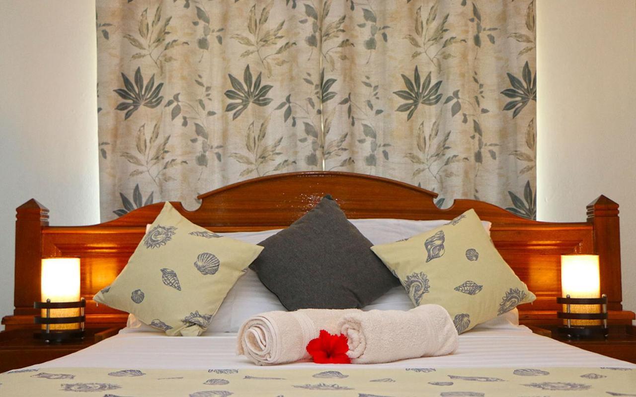 Appartement Saria Self Catering à Anse Volbert Village Extérieur photo